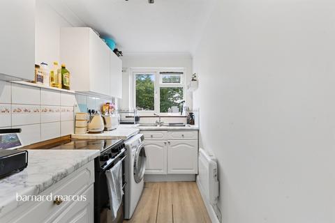 1 bedroom maisonette for sale, Godwin Close, EPSOM