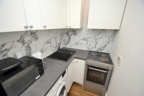 1 bedroom flat for sale, 0/1 4 Kildonan Drive, Thornwood, Glasgow, G11 7XA