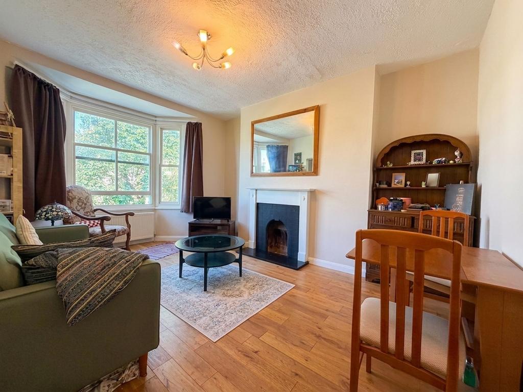 Apartment in Hove - View 2