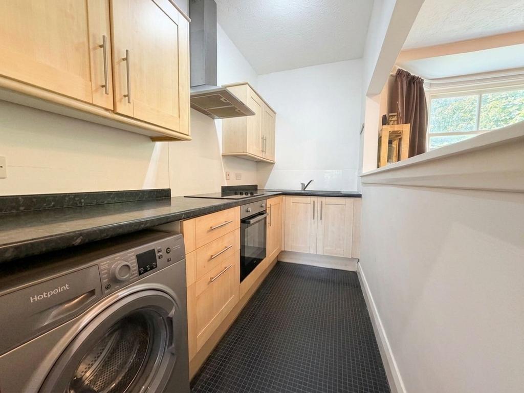 Apartment in Hove - More