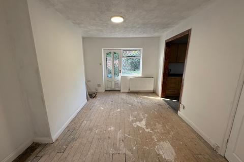 3 bedroom semi-detached house for sale, Aldwyn Park Road, Audenshaw, M34