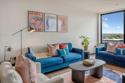 1 bedroom apartment to rent, at Edenwood House, Edenwood House, 194–196 Cricklewood Broadway NW2
