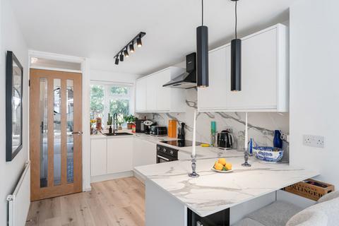 2 bedroom end of terrace house for sale, Larksfield, Englefield Green, Egham, Surrey, TW20