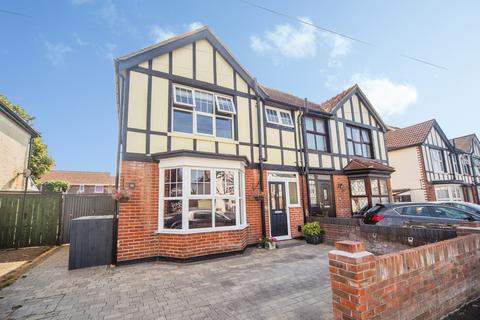 3 bedroom semi-detached house for sale, Lansdowne Road, Regents Park, Southampton, Hampshire, SO15