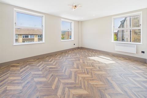 2 bedroom apartment to rent, 115 High Street, Twerton, Bath, BA2