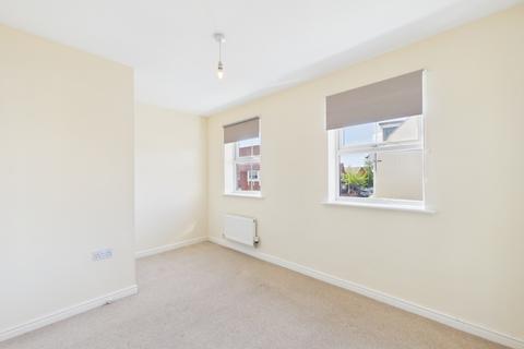 3 bedroom house to rent, Barkston Heath, Kingsway, Quedgeley, GL2