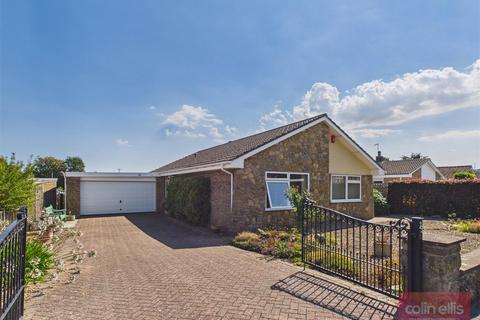 2 bedroom detached bungalow for sale, Hay Brow Crescent, Scalby, Scarborough