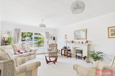 2 bedroom detached bungalow for sale, Hay Brow Crescent, Scalby, Scarborough