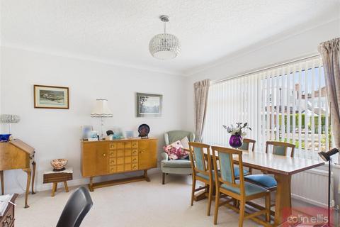 2 bedroom detached bungalow for sale, Hay Brow Crescent, Scalby, Scarborough