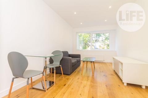 1 bedroom flat to rent, Lampton Road, London TW3