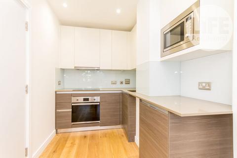 1 bedroom flat to rent, Lampton Road, London TW3