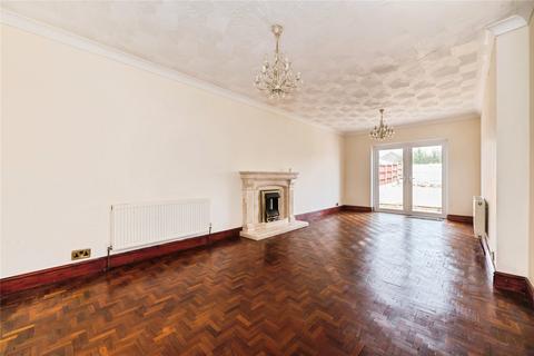2 bedroom bungalow for sale, Farringford Road, Southampton, Hampshire, SO19