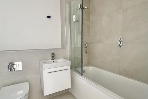 4 bedroom detached house for sale, Mulberry Gardens, St. Austell