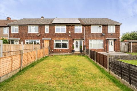3 bedroom terraced house for sale, Edensor Avenue, Buxton
