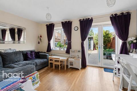 2 bedroom semi-detached house for sale, Bredle Way, Aveley
