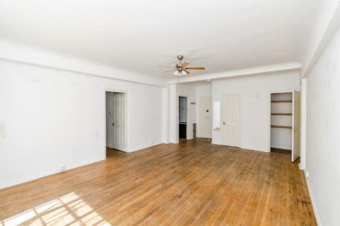 1 bedroom ground floor flat for sale, Elmfield West Block, Southampton