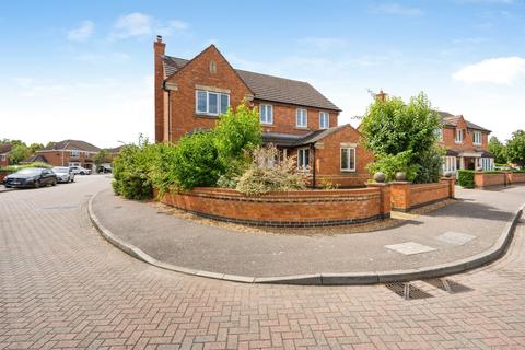 4 bedroom detached house for sale, Melrose Drive, Elstow, Bedford