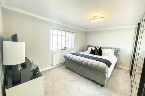 3 bedroom detached bungalow for sale, Wraysbury, Berkshire