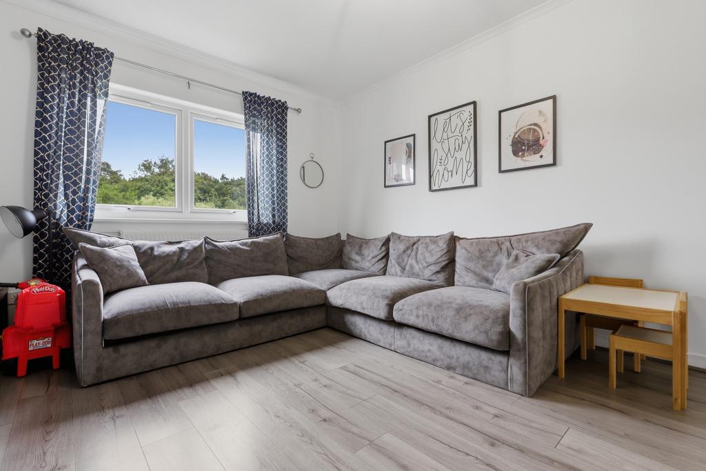 Apartment in Glasgow - View 2