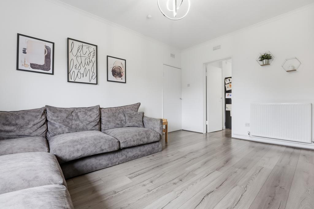 Apartment in Glasgow - View 4