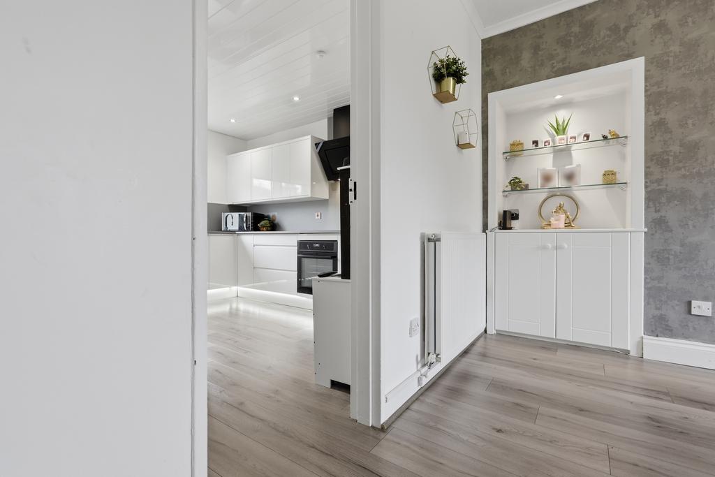 Apartment in Glasgow - View 5