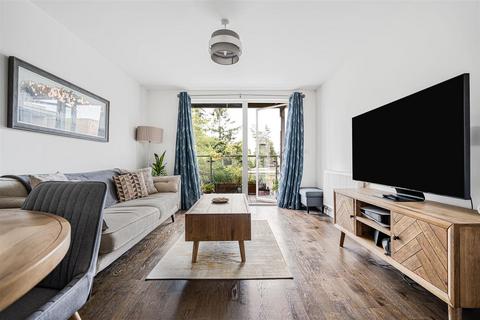 1 bedroom apartment for sale, Austin Drive, Trumpington CB2