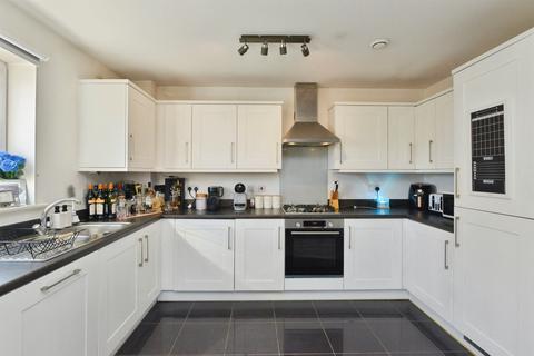 2 bedroom apartment for sale, Tobago Drive, Bletchley, Milton Keynes