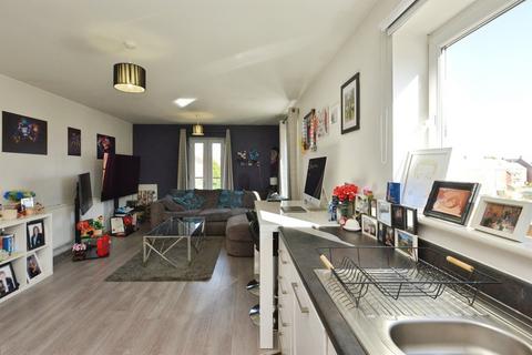 2 bedroom apartment for sale, Tobago Drive, Bletchley, Milton Keynes