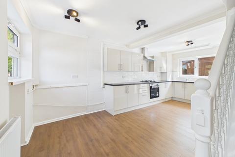 3 bedroom end of terrace house for sale, Hillside Crescent, Greater Manchester OL6