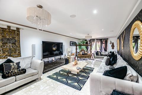 5 bedroom detached house for sale, Clapham Avenue, Leeds, LS16