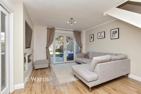 3 bedroom end of terrace house for sale, Battlesmere Road, Rochester ME3