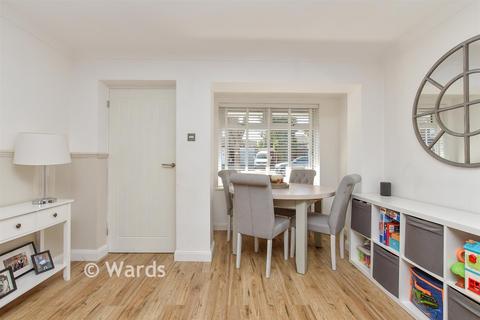 3 bedroom end of terrace house for sale, Battlesmere Road, Rochester ME3