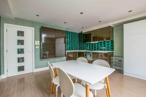 Studio for sale, Adam and Eve Street, Cambridge