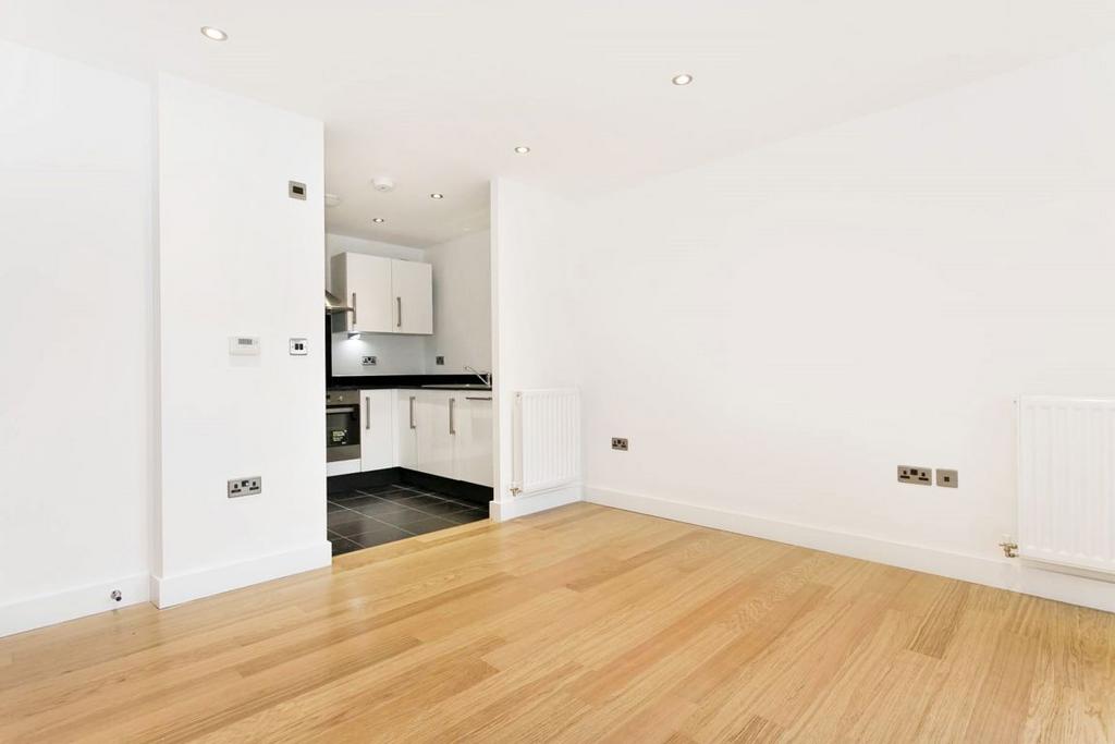 Apartment in London - View 3