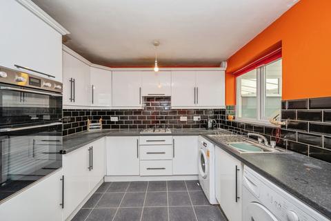 3 bedroom terraced house for sale, Caledonian, Tamworth, Staffordshire, B77