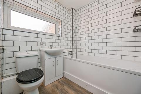 3 bedroom terraced house for sale, Caledonian, Tamworth, Staffordshire, B77