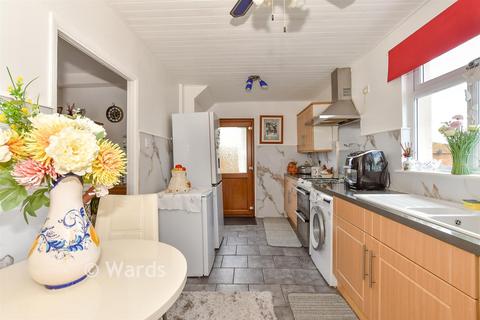 3 bedroom semi-detached house for sale, Ackholt Road, Canterbury CT3