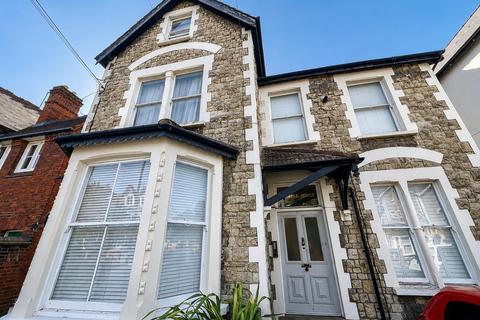 Outram Road, Croydon CR0