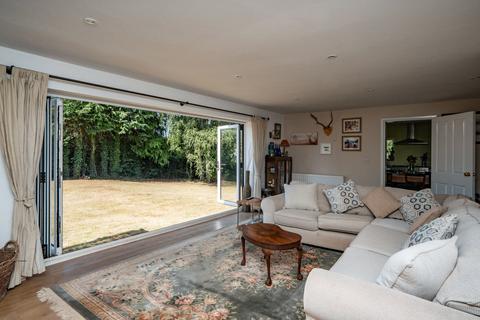 4 bedroom detached house for sale, Strawberry Hill, Newent, Gloucestershire, GL18