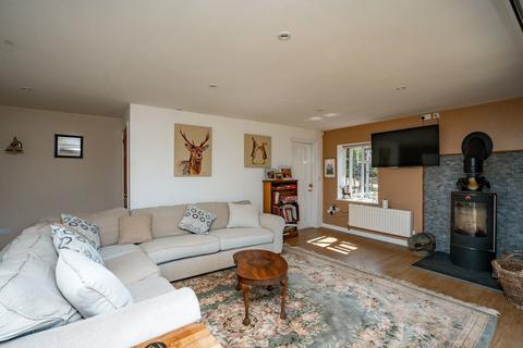 4 bedroom detached house for sale, Strawberry Hill, Newent, Gloucestershire, GL18