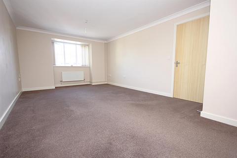 2 bedroom apartment for sale, Lynn Crescent, Titchfield Common