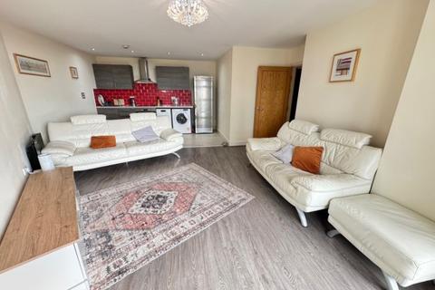 2 bedroom house to rent, Altolusso Apartments, Cardiff CF10
