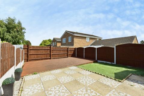 2 bedroom semi-detached house for sale, Welbury Gardens, Halfway, Sheffield, South Yorkshire, S20
