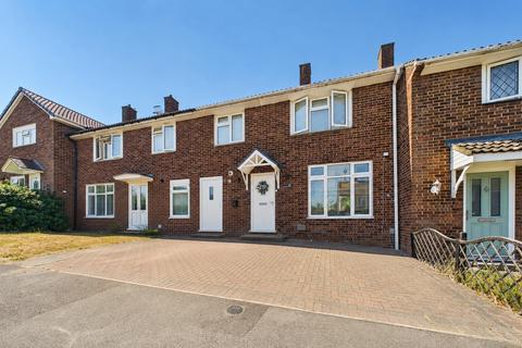 3 bedroom terraced house to rent, Winchgrove Road, Bracknell, Berkshire, RG42
