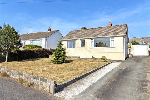 2 bedroom detached bungalow for sale, College Close, Probus, Truro
