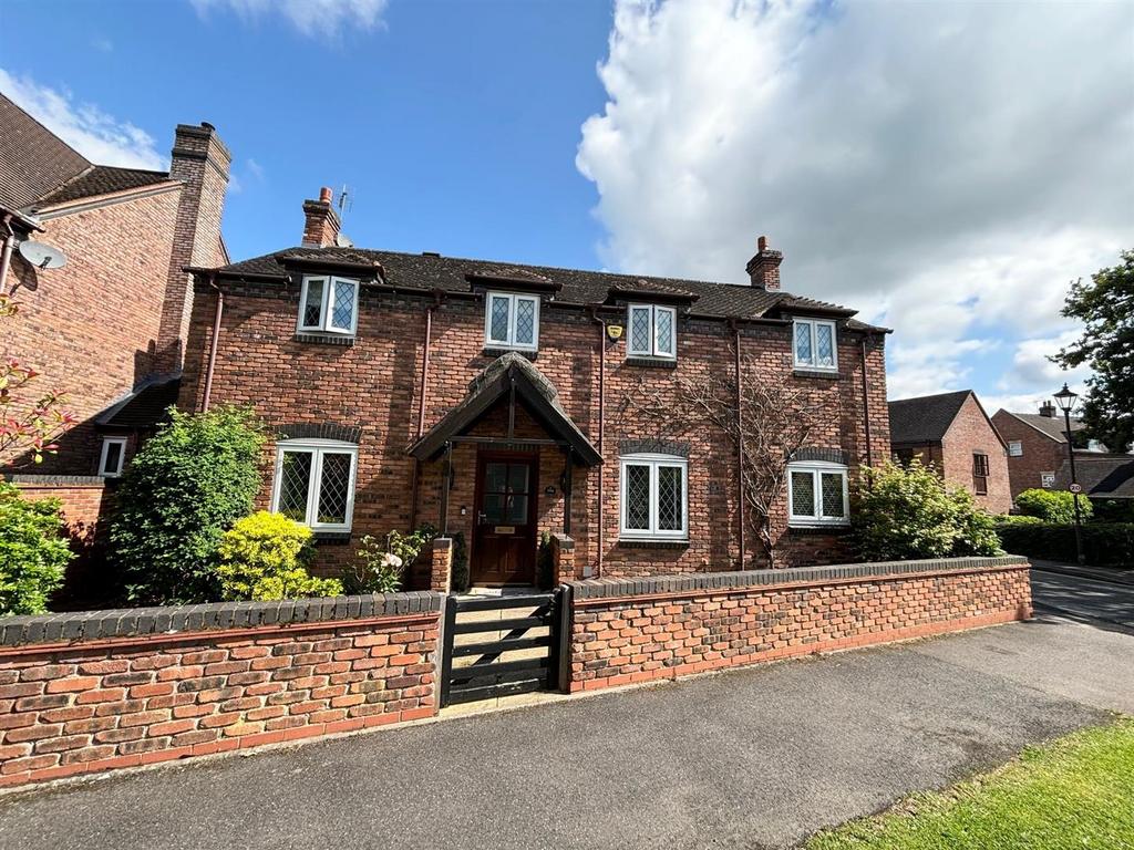 Tythe Barn Lane, Dickens Heath, Solihull