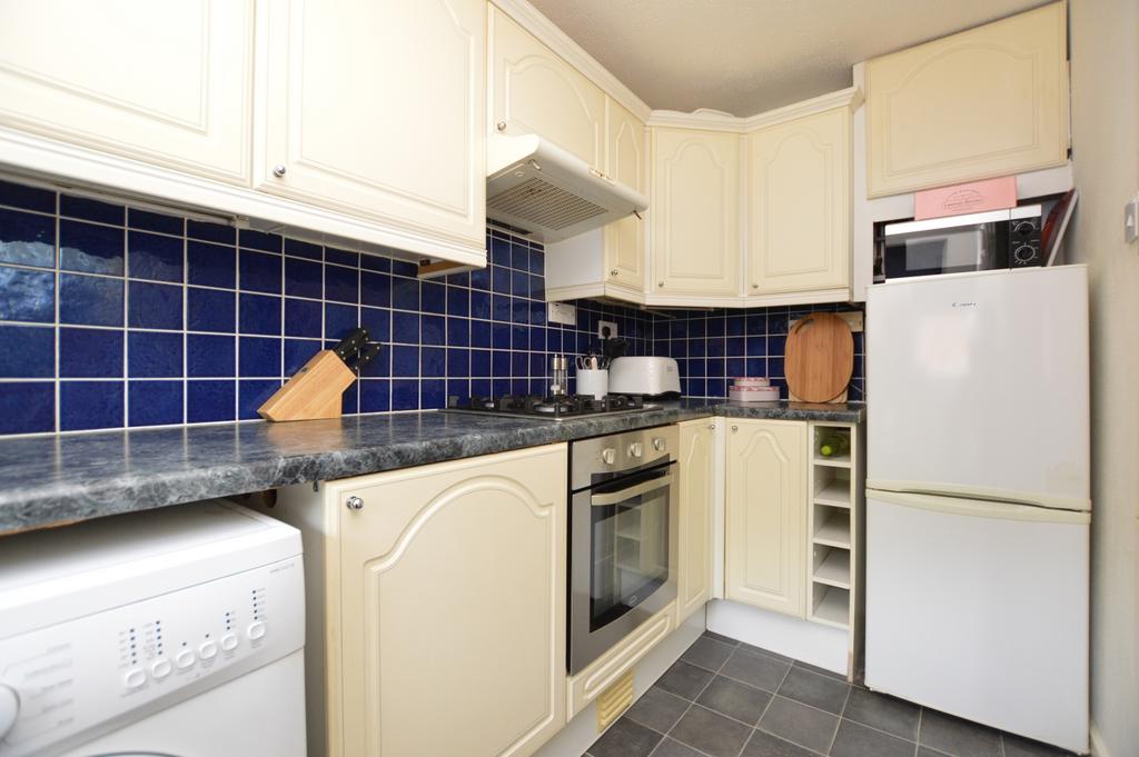 Apartment in Crystal Palace - View 4