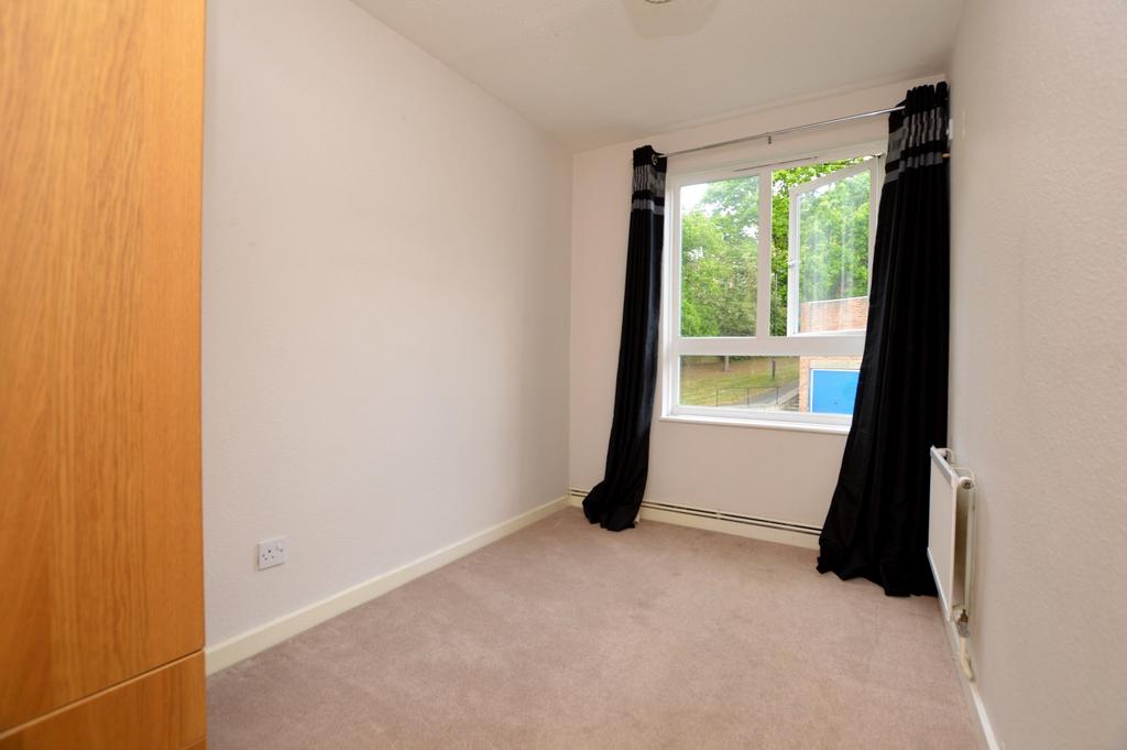 Apartment in Crystal Palace - More