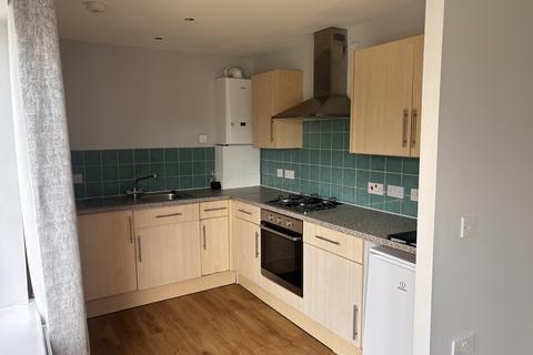 2 bedroom flat to rent, Denmark Road, POOLE, BH15