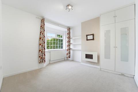 3 bedroom semi-detached house for sale, Avalon Road, London, W13